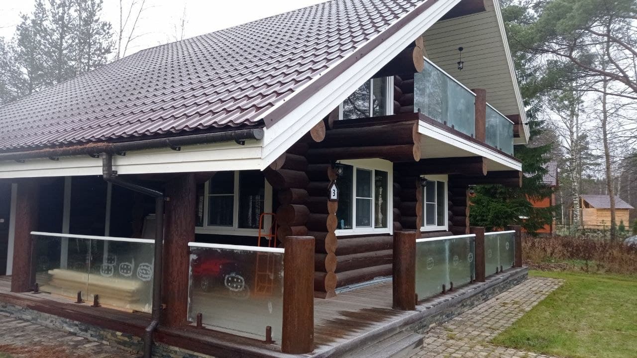 Остекление загородного объекта